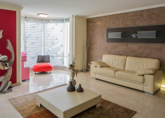 _src78195d7032d743919d690dbf5f04ec7d_pard06a5724a5c2ea95eeb0bfb9bb8b8100_dat1378212349