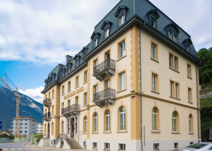 _srcf2951e9821de95fdfe6f3932ed53345b_pard06a5724a5c2ea95eeb0bfb9bb8b8100_dat1378212127